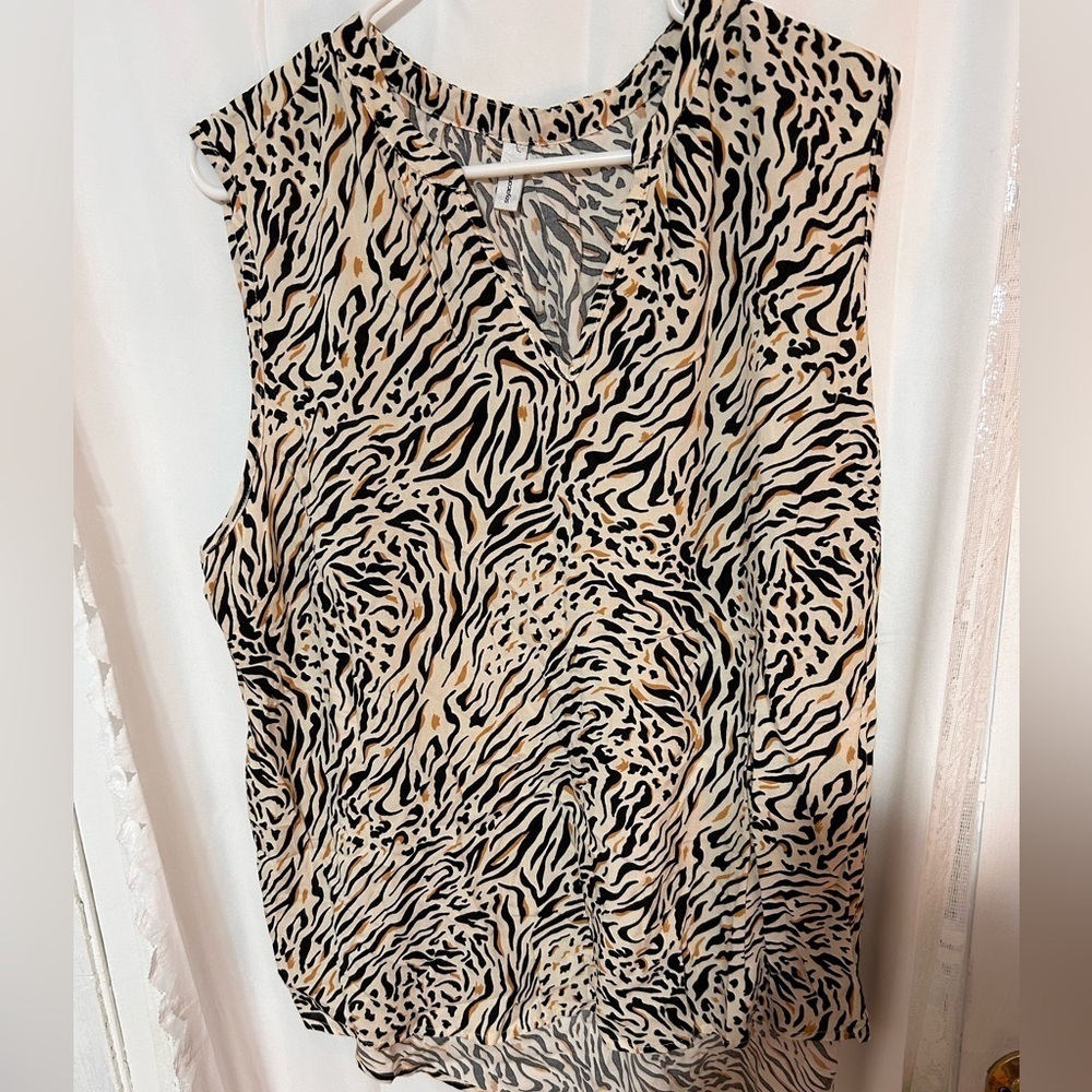 Soyaconcept xl Animal Print Sleeveless Blouse- clubbing- dance- party